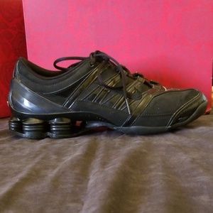 Black Nike Shox. Size 8